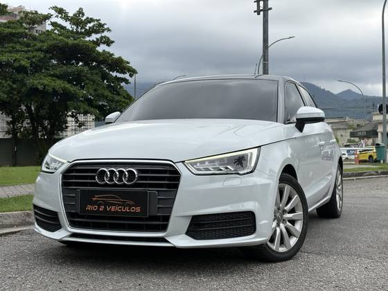 AUDI A1 1.4 TFSI SPORTBACK AMBITION 16V 185CV GASOLINA 4P AUTOMÁTICO